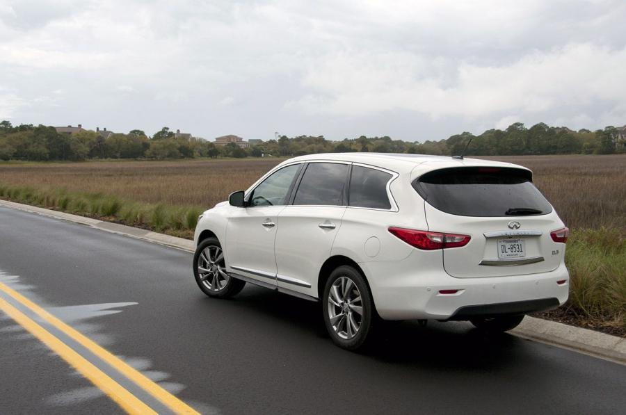  Infiniti JX35 2013 года  (фото 41 из 95)